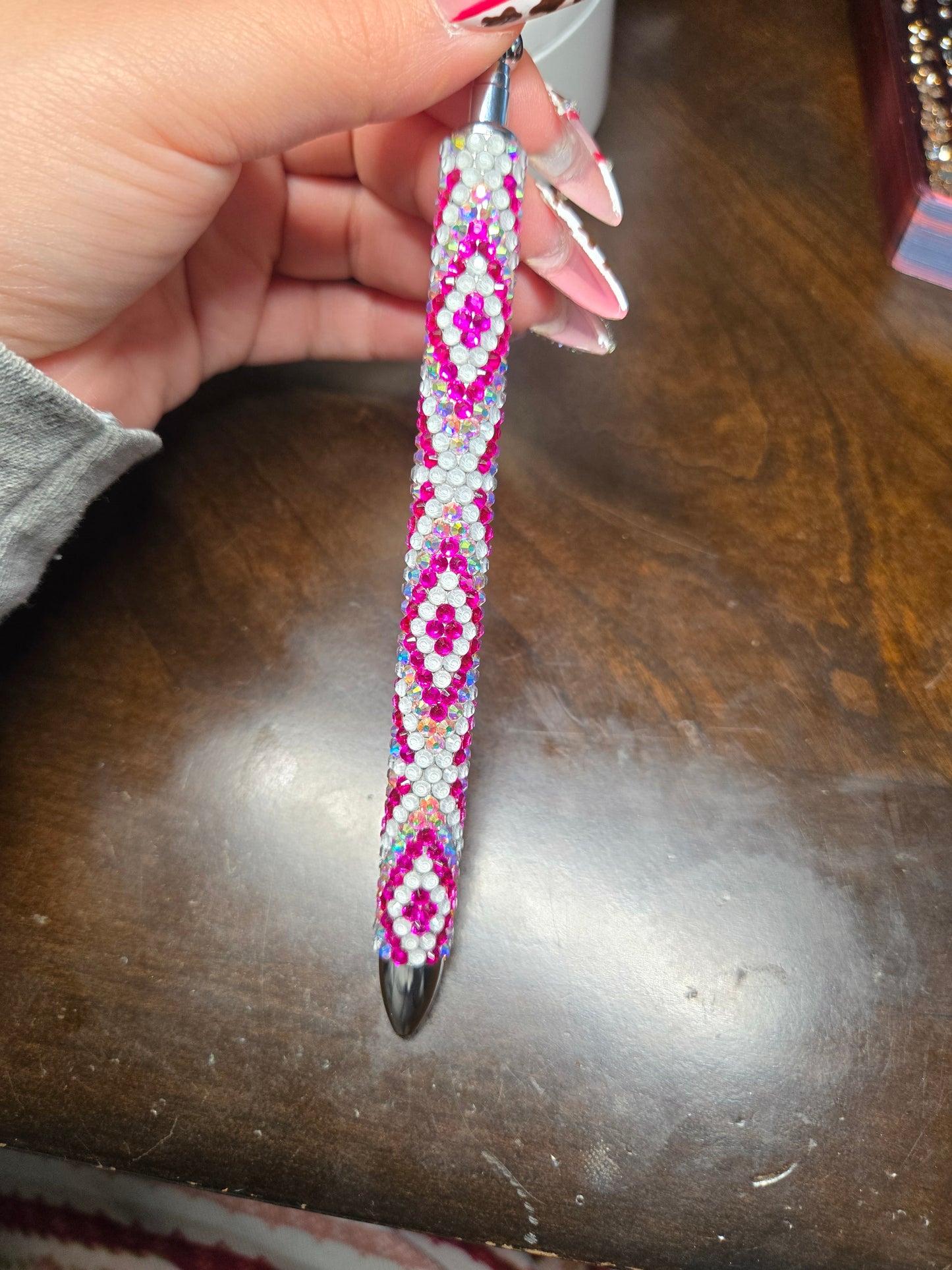 Diamond Pattern Rhinestone Pen